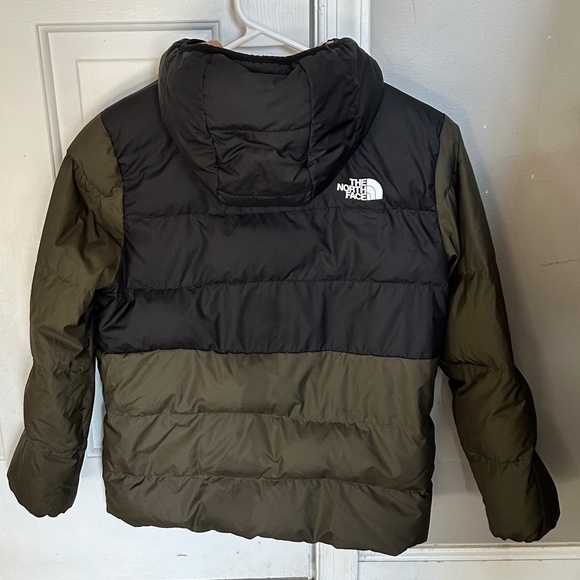 The North Face Kids' Water Repellent Fleece Lined 600 Power Down Puffer Jacket - Picture 3 of 6
